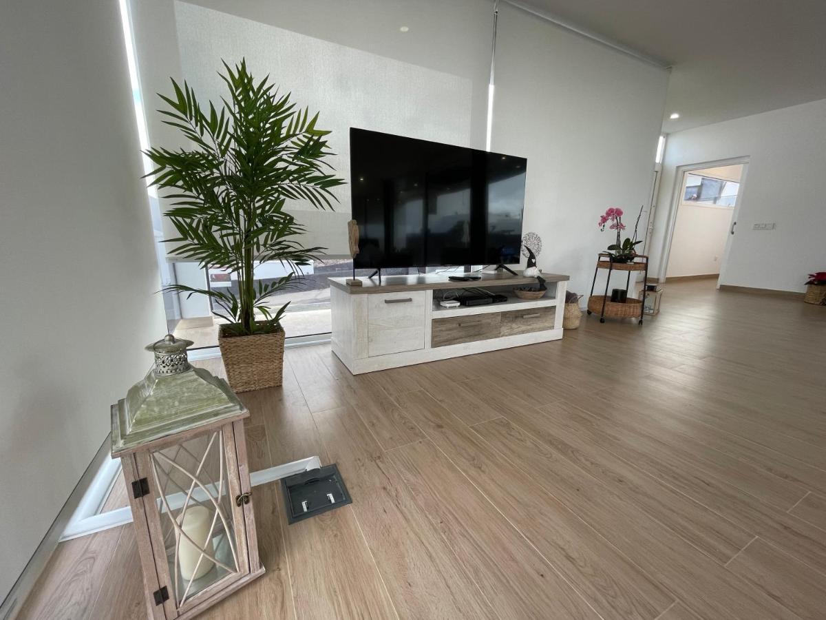 La Costa Eslanzarote Eco Villa Tony, Heated Pool, Jacuzzi, Sat Tv, Super Wifi מראה חיצוני תמונה