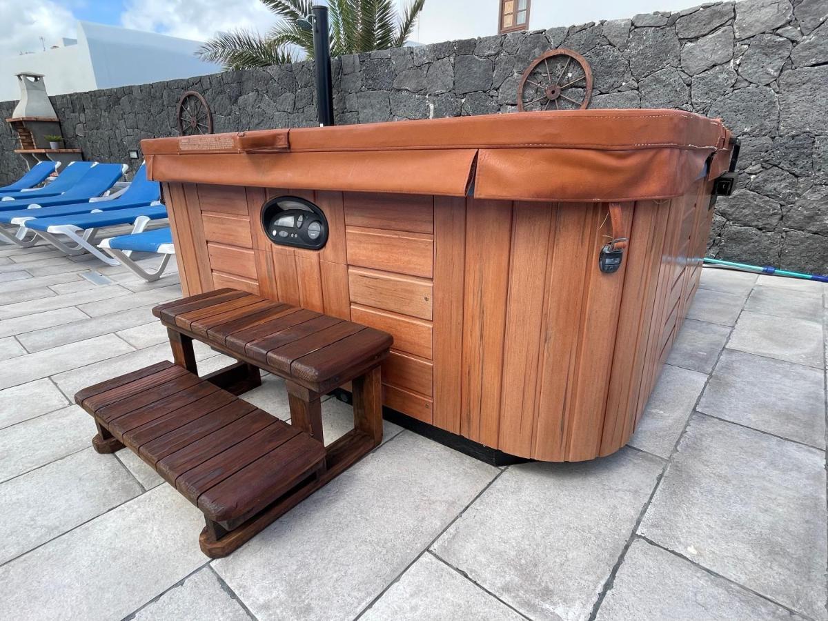 La Costa Eslanzarote Eco Villa Tony, Heated Pool, Jacuzzi, Sat Tv, Super Wifi מראה חיצוני תמונה
